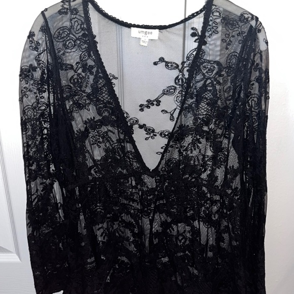 Umgee lace over top - Picture 1 of 6
